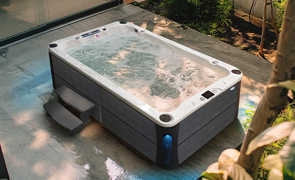 Deck Series Lincoln hot tubs for sale